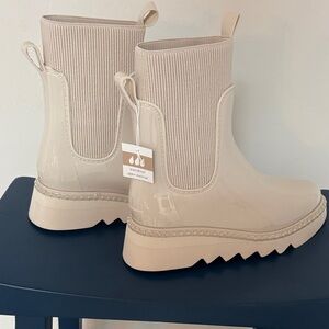 Dolce Vita Cream Patent Chelsea Rain Booties